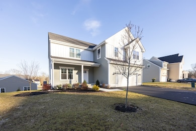 1 Clover Dr, Bellingham, MA 02019 - photo 2