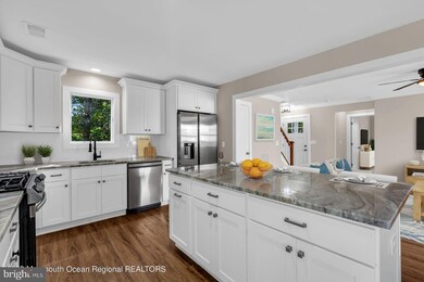 838 Baldwin St, Forked River, NJ 08731 - photo 4