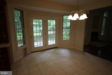 11485 Mohawk Ct, Swan Point, MD 20645 - photo 6