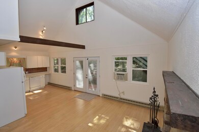 399 Somerset Dr, East Stroudsburg, PA 18301 - photo 6