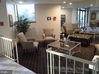 3031 Fallstaff Rd unit 604C, Baltimore, MD 21209 - photo 3