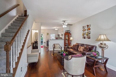 16193 Taconic Cir, Dumfries, VA 22025 - photo 5