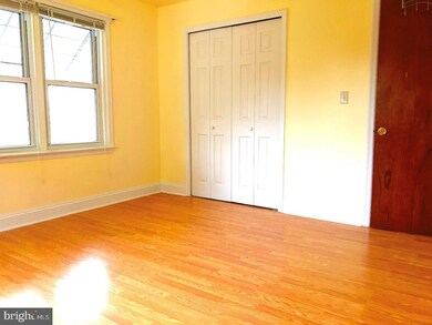 152 W 4th Ave unit 2ND FL, Conshohocken, PA 19428 - photo 6