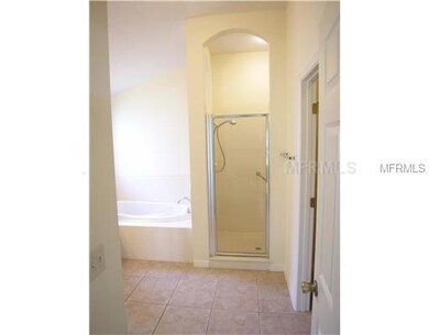 3129 Maywood Ct, The Villages, FL 32162 - photo 7