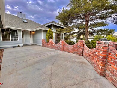 3740 SW 35th St, Redmond, OR 97756 - photo 4