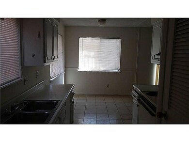10504 Ashwood Dr unit A-D, El Paso, TX 79935 - photo 6