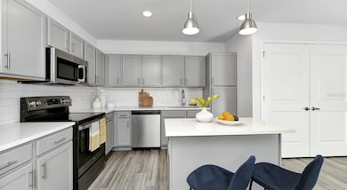 2500 Conserve Cir unit Magnolia, Apopka, FL 32703 - photo 2