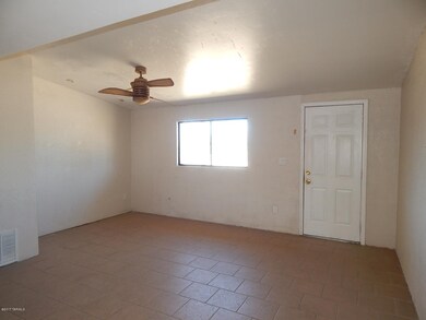 Entrance / Living Room