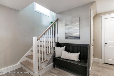 380 Port Monmouth Rd, North Middletown, NJ 07748 - photo 3