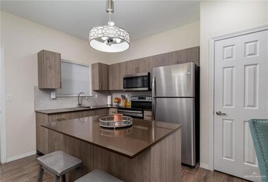 2218 N Hester St unit 3, Edinburg, TX 78541 - photo 5