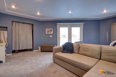 family room-bedroom