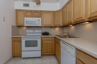 260 NW 19th St unit 210, Boca Raton, FL 33432 - photo 7