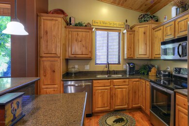 005_Kitchen