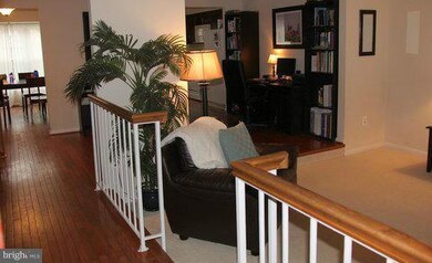 7753 Shootingstar Dr, Springfield, VA 22152 - photo 5