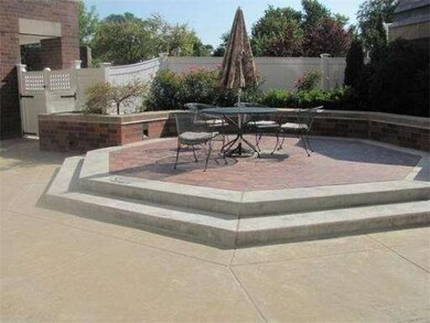 Bay Square unit 215, Cambridge, MA 02139 - photo 3