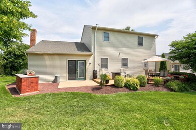 312 Heritage Dr, New Holland, PA 17557 - photo 6