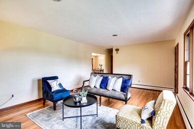 4786 Beechwood Rd, Ellicott City, MD 21043 - photo 7