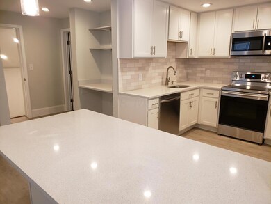 646 E Mithoff St, Columbus, OH 43206 - photo 7