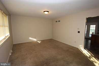 87 Apricot Ave, Leola, PA 17540 - photo 4