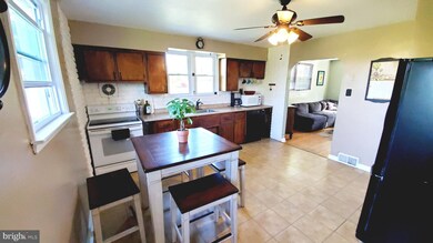 1257 Strathmann Dr, Southampton, PA 18966 - photo 5