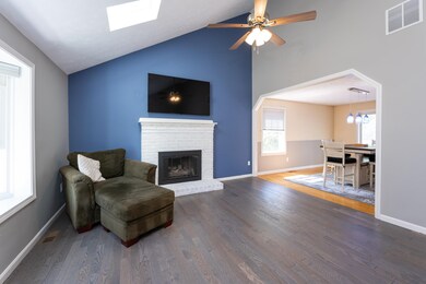 5 Pinehurst St, Hudson, NH 03051 - photo 3