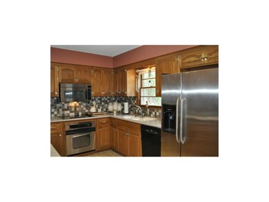 Updated kitchen and all appliances stay.