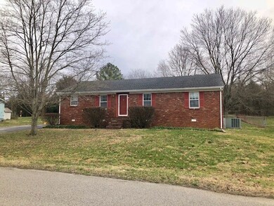 602 Pineridge Dr, Hopkinsville, KY 42240 - photo 2