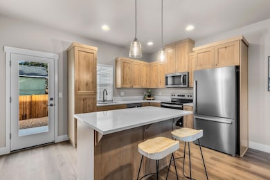 63266 NW Ski Ln, Bend, OR 97703 - photo 6