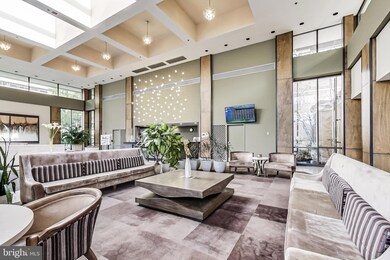 Skyline House unit 313, Baileys Crossroads, VA 22041 - photo 3