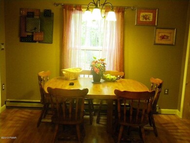 115 Muldovan Dr, Hawley, PA 18428 - photo 5