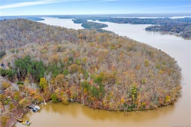 190 Lago Vista Dr, New London, NC 28127 - photo 6