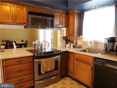 319 Penn Valley Rd, Bernville, PA 19506 - photo 2