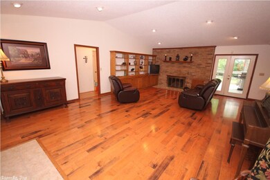 1014 Shoemaker Rd, Sheridan, AR 72150 - photo 2