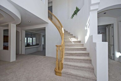 003_Grand Entry