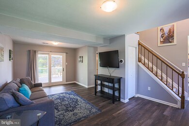 1578 Brimfield Cir, Sykesville, MD 21784 - photo 5