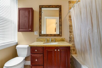 34 Clark St unit 9, Boston, MA 02109 - photo 4