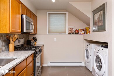 Kitchen 8301-FULL