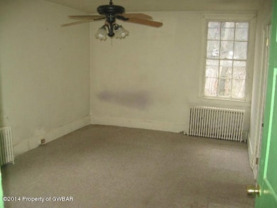 44 Atherholt Dr, Wyoming, PA 18644 - photo 7