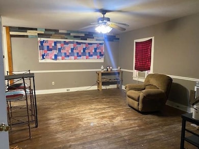 Cottage LR
