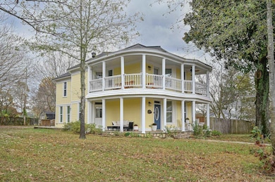 604 10th St, Mena, AR 71953 - photo 2