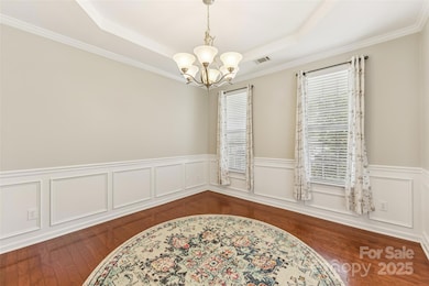 Spacious Dining Room