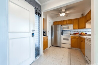 Makaha Valley Towers unit A703, Waianae, HI 96792 - photo 6