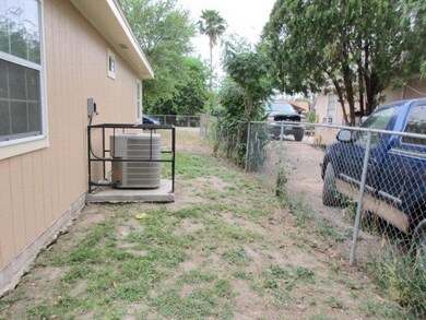 1607 S De la Rosa Dr, Donna, TX 78537 - photo 7