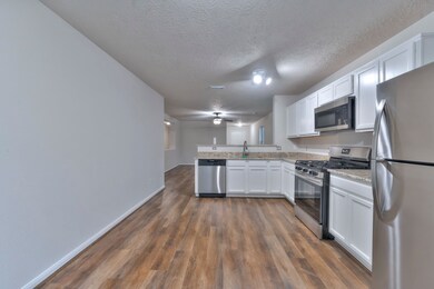 3662 Fuller Bluff Dr, Spring, TX 77386 - photo 7