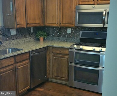 135 Chevy Chase St, Gaithersburg, MD 20878 - photo 3