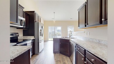 28-web-or-mls-409-Derrick-Dr-Sneads-Ferr