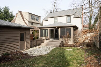 209 Winthrop Rd, Columbus, OH 43214 - photo 3