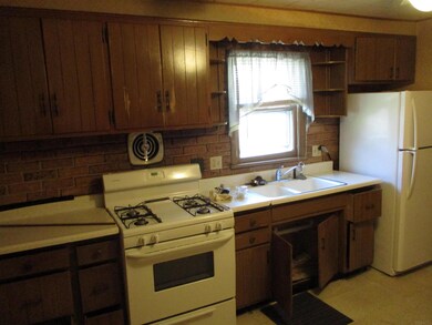 52857 Marks St, South Bend, IN 46637 - photo 4