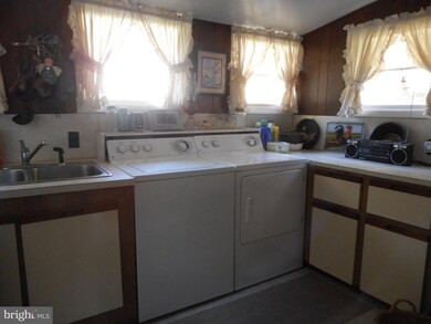 3089 Householder Rd, Hedgesville, WV 25427 - photo 5