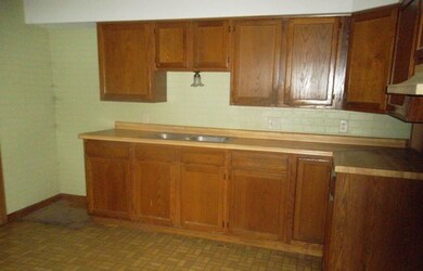 832 W Happy Hollow Rd, Janesville, WI 53546 - photo 5